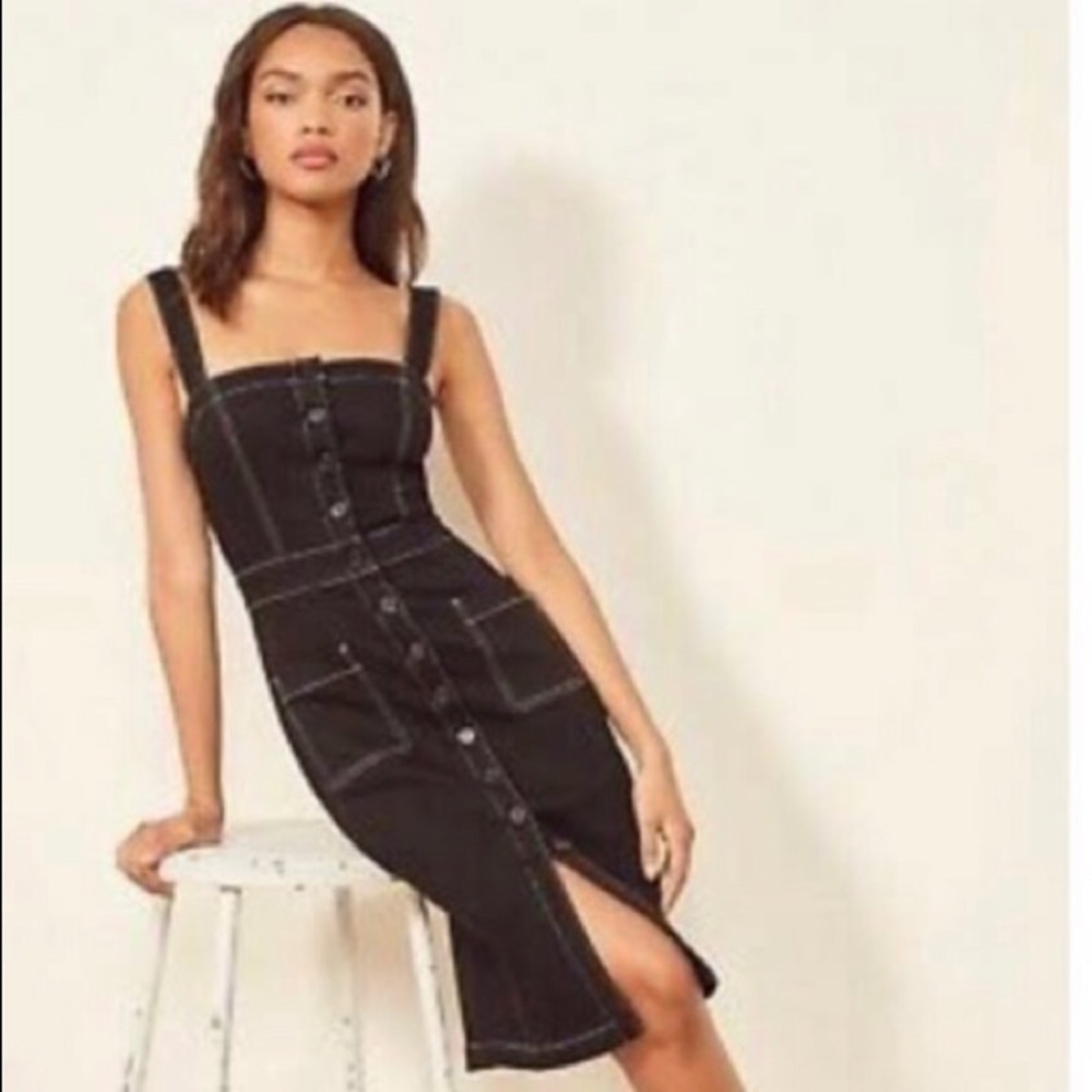 Reformation Roxanna dress, size 8. Excellent used condition.